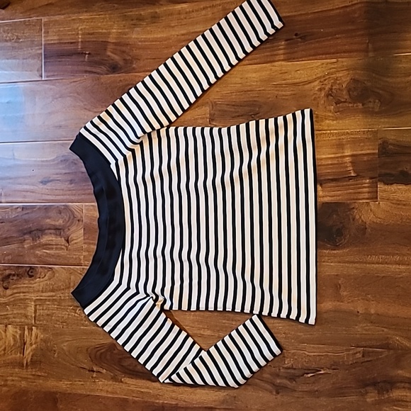 L.K. Bennett Karolyn Stripe Off-the-shoulder Top - Picture 2 of 9